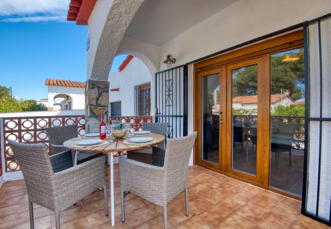Casa en Escala - PAMELA Casa en Escala - PAMELA