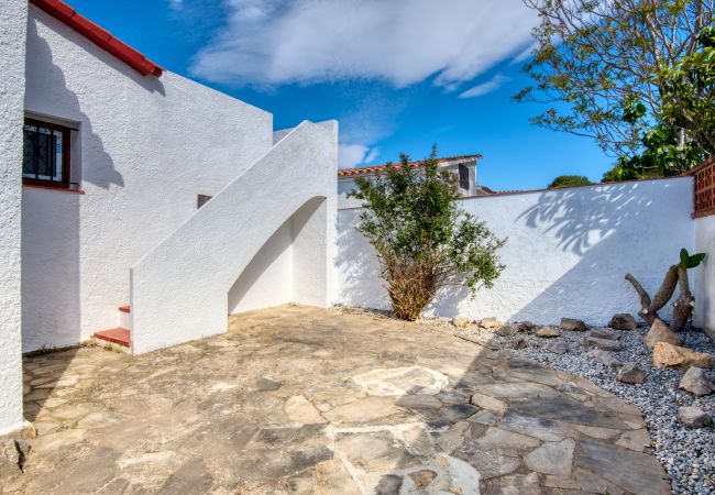 Casa en Escala - PAMELA Casa en Escala - PAMELA