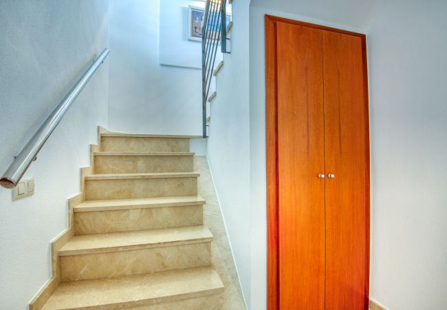 Apartamento en Escala - SANTI Apartamento en Escala - SANTI