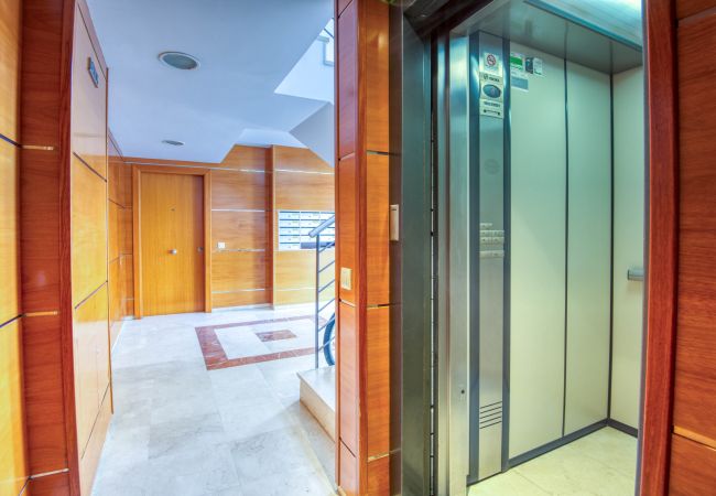 Apartamento en Escala - SANTI Apartamento en Escala - SANTI