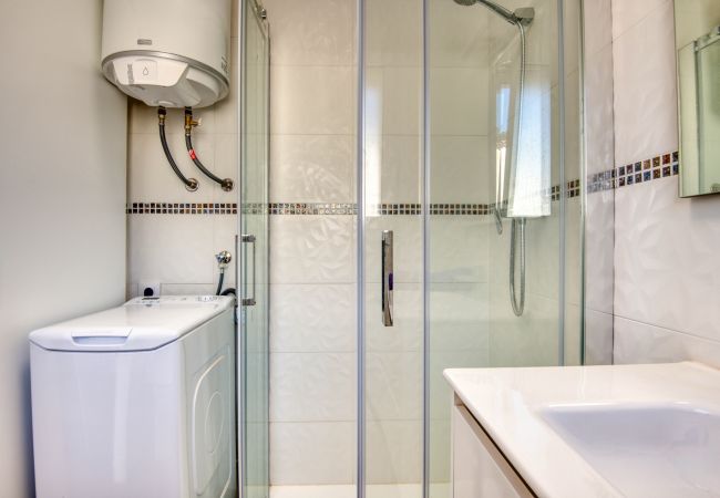 Apartamento en Escala - AV RIELLS 31-23 Apartamento en Escala - AV RIELLS 31-23