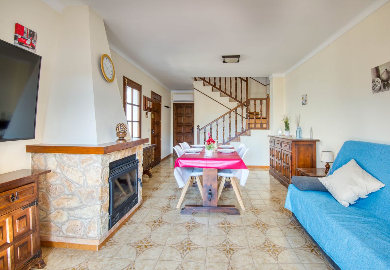 Casa en L'Escala - RICABELLA