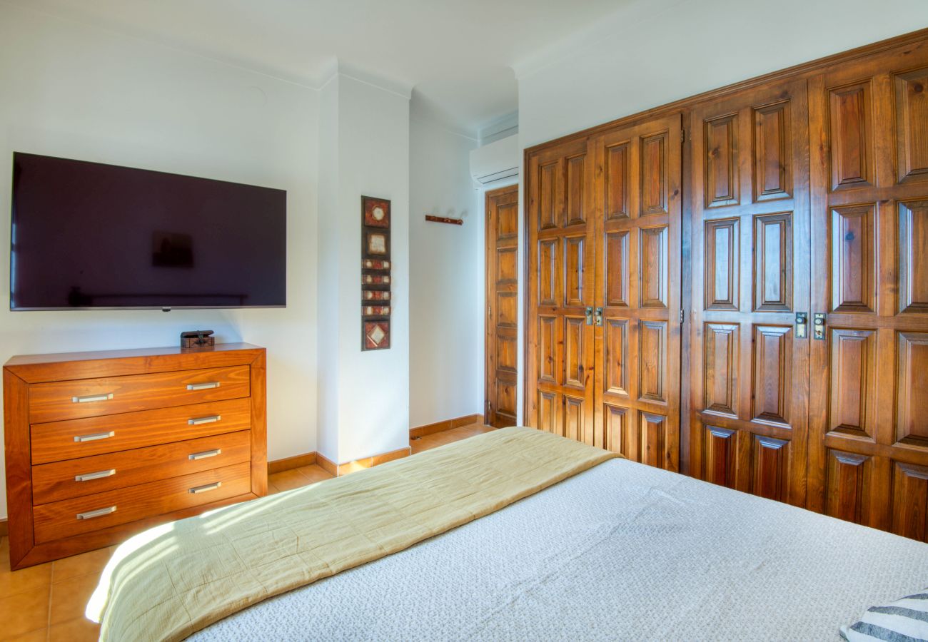 Casa en L'Escala - RICABELLA