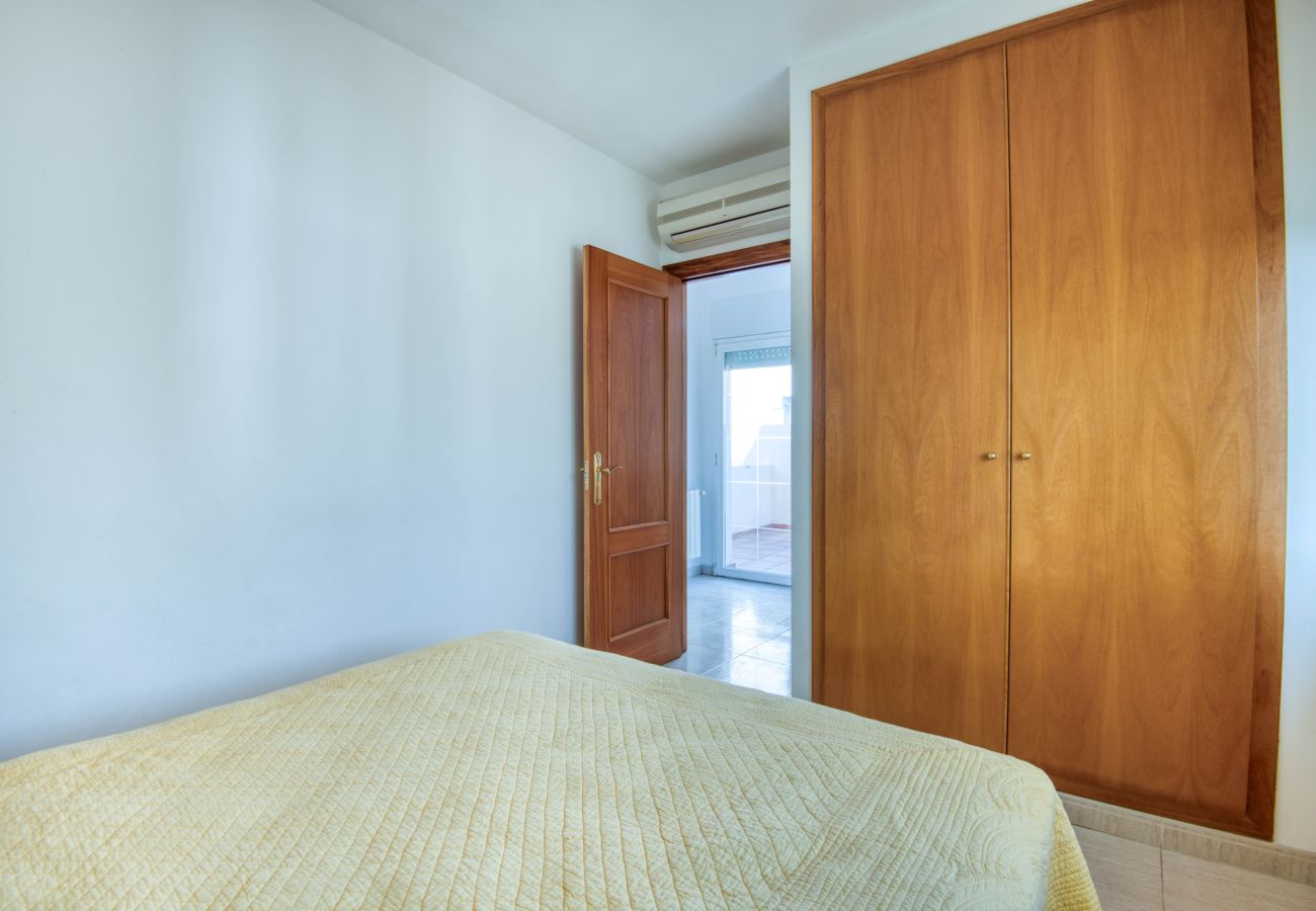 Casa en L'Escala - MONTGO