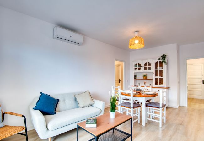 Apartamento en L'Escala - GARBI PARK 301