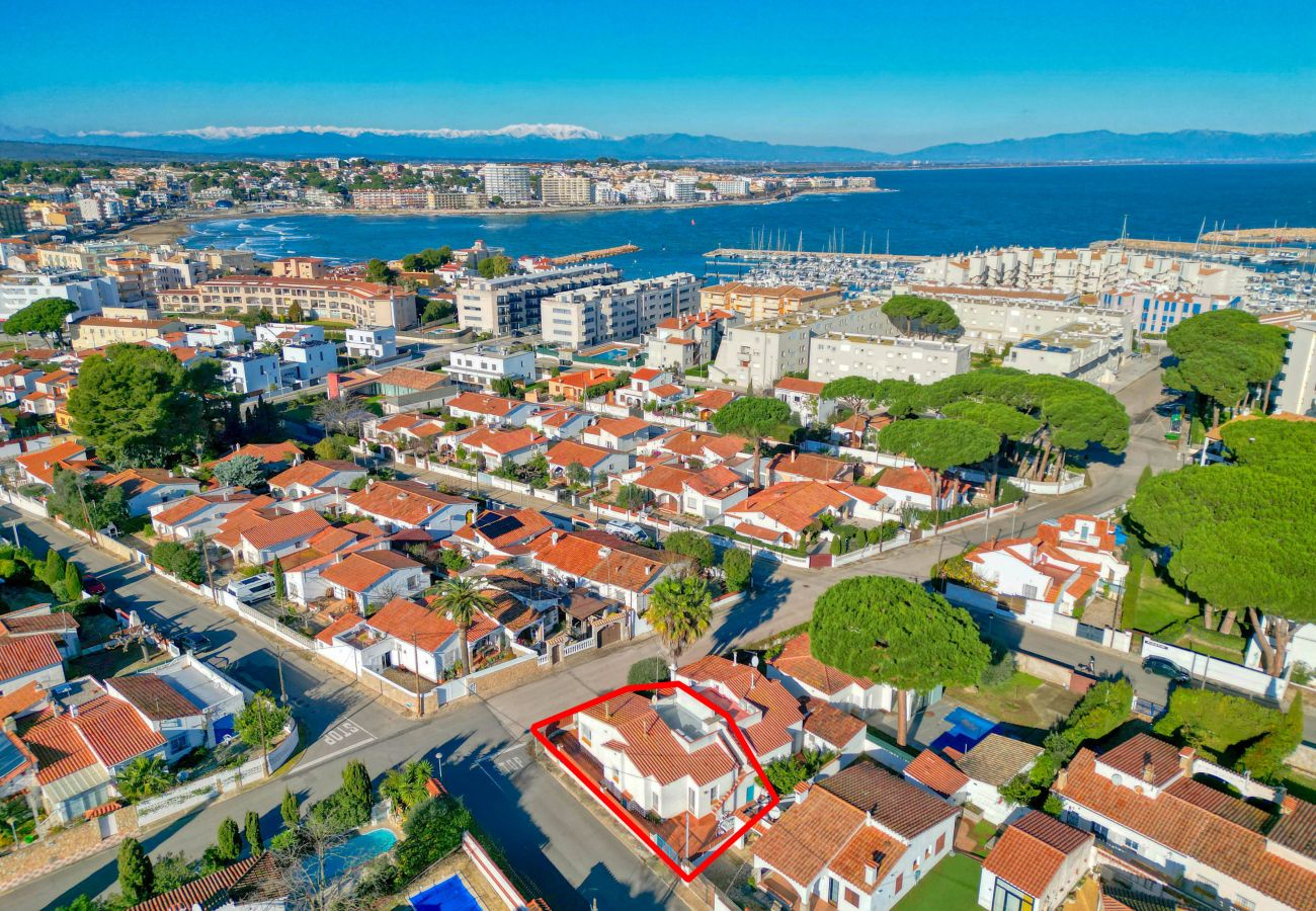 Casa en L'Escala - MIRAVETTE