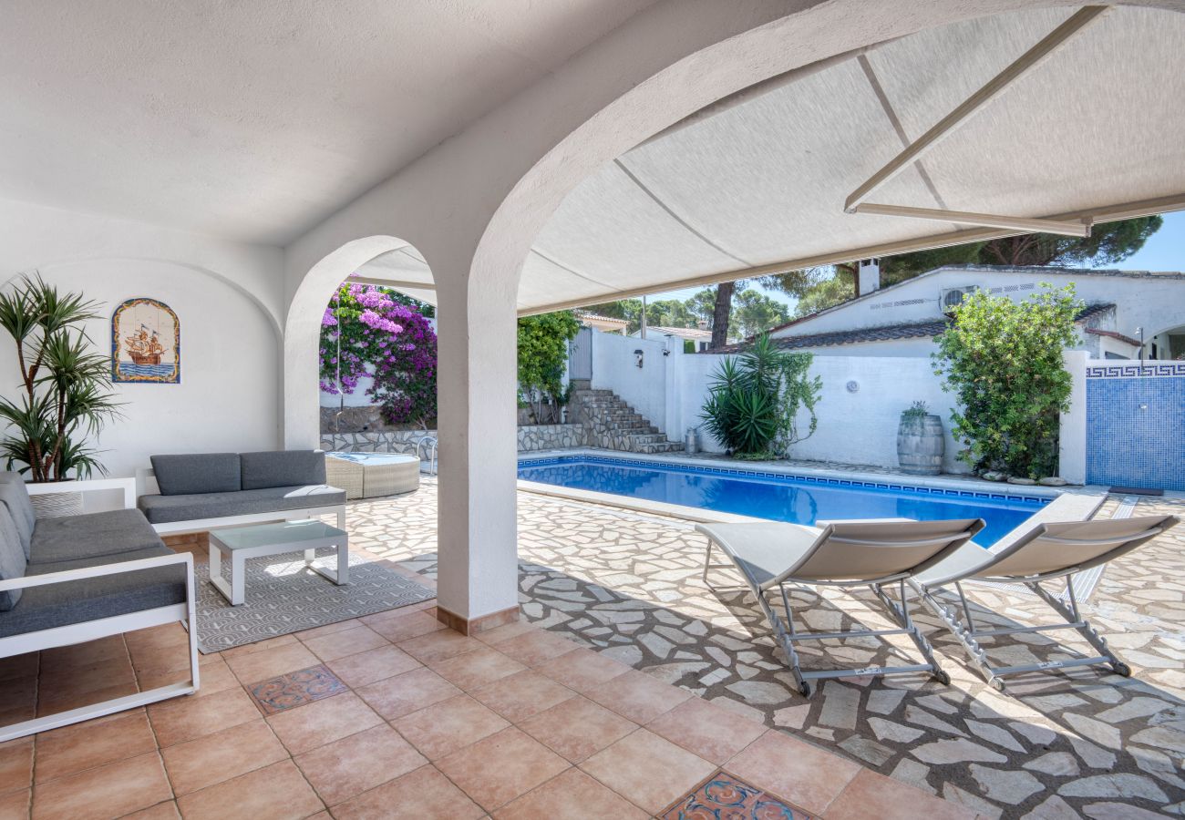 Casa en L'Escala - BLAMAR