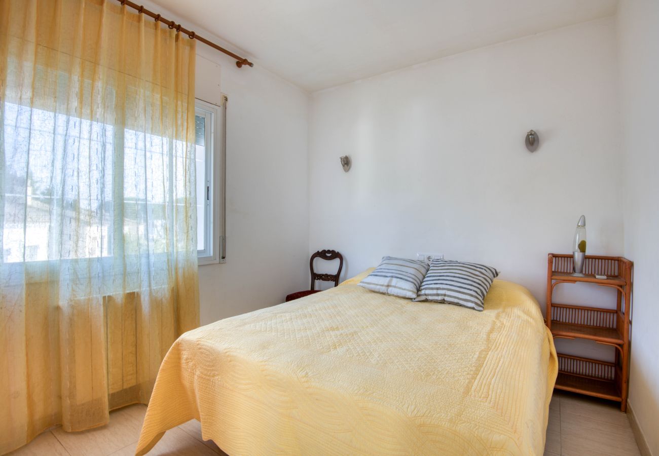 Casa en L´Escala - MONTGO