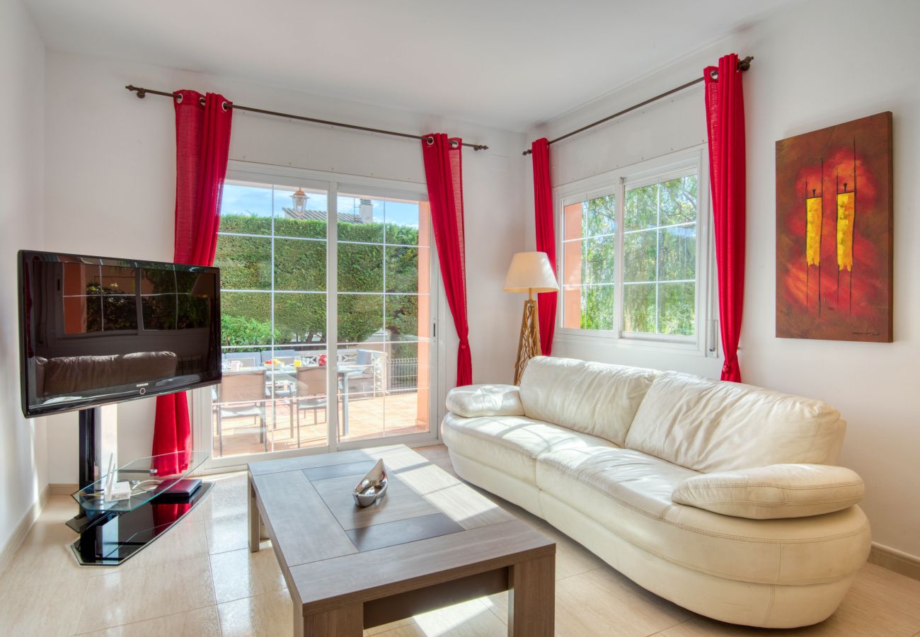 Casa en L´Escala - SERRA CAVALLERA