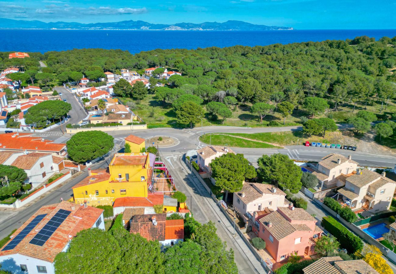 Casa en L´Escala - SERRA CAVALLERA