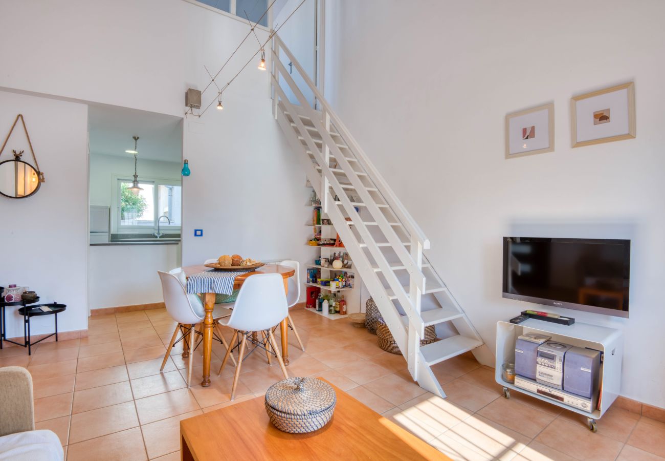 Casa adossada en L´Escala - TERANYINA