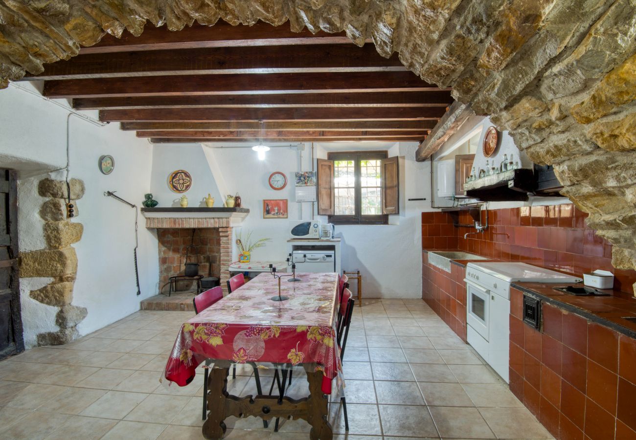 Casa en Peratallada - CANAPOST
