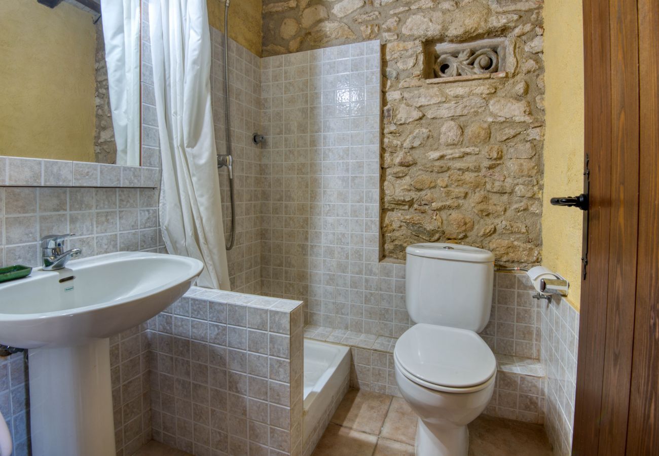 Casa en Peratallada - CANAPOST