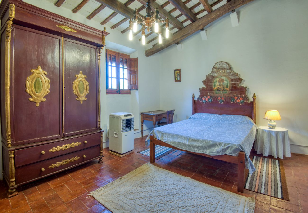 Casa en Peratallada - CANAPOST