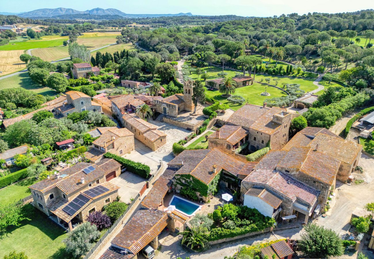 Casa en Peratallada - CANAPOST