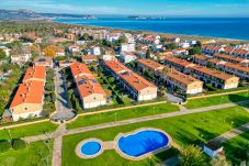 Xalet Adossat en Torroella de Montgri - MAS PINELL