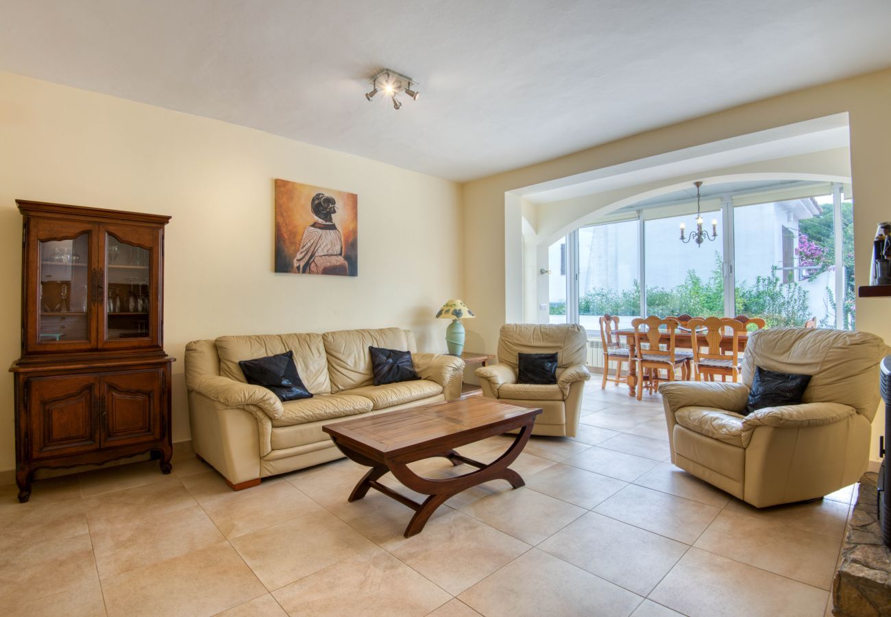 Casa en L´Escala - OSKAR