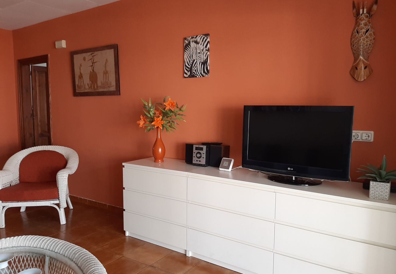 Casa en Escala - LLANÇA