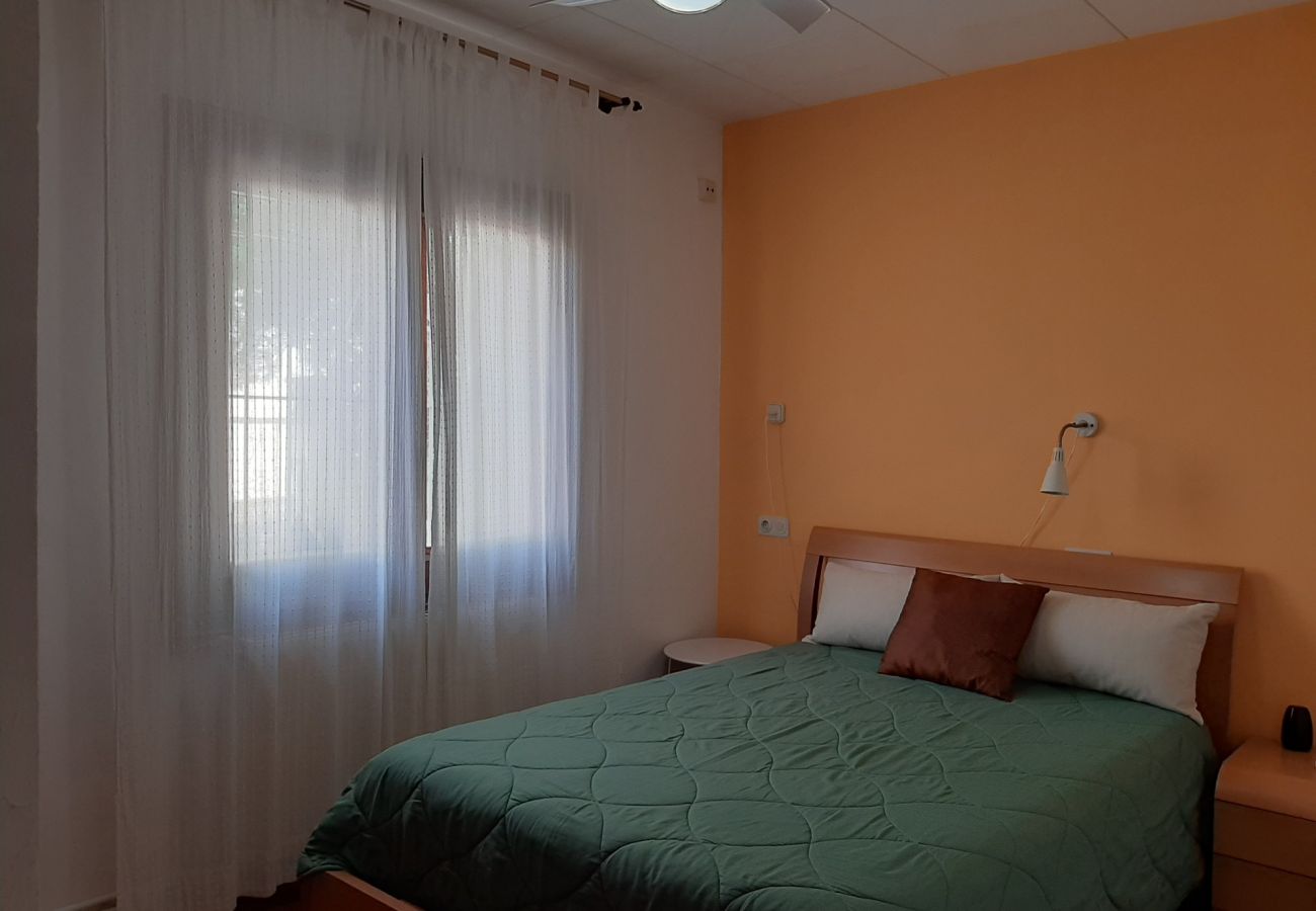 Casa en Escala - LLANÇA