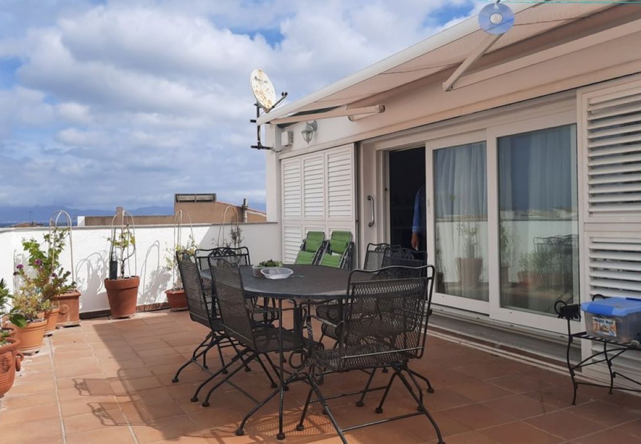 Apartament en Escala - PORT
