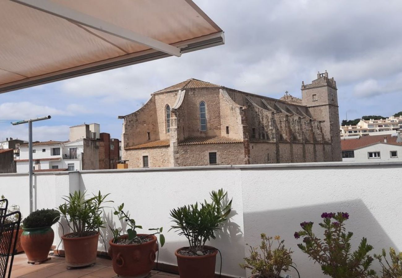Apartament en Escala - PORT