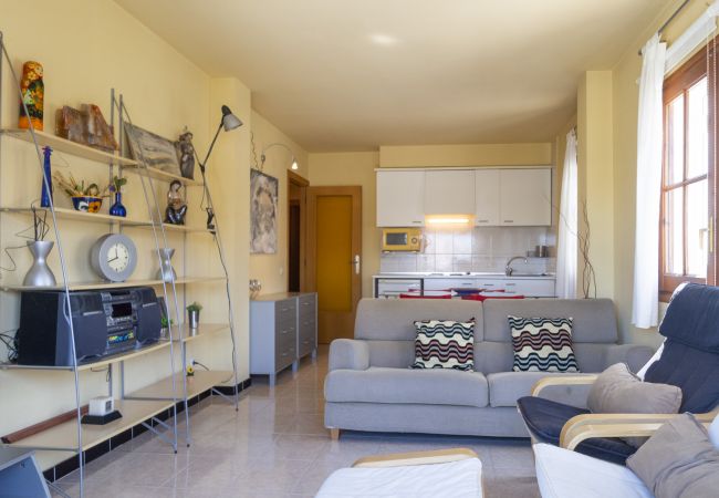 Apartament en Escala - AVINGUDA RIELLS