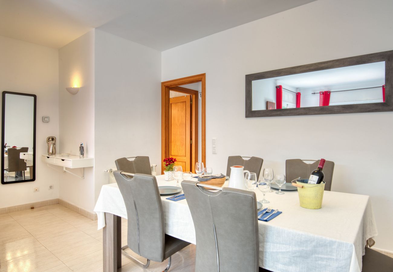 Ferienhaus in L'Escala - SERRA CAVALLERA