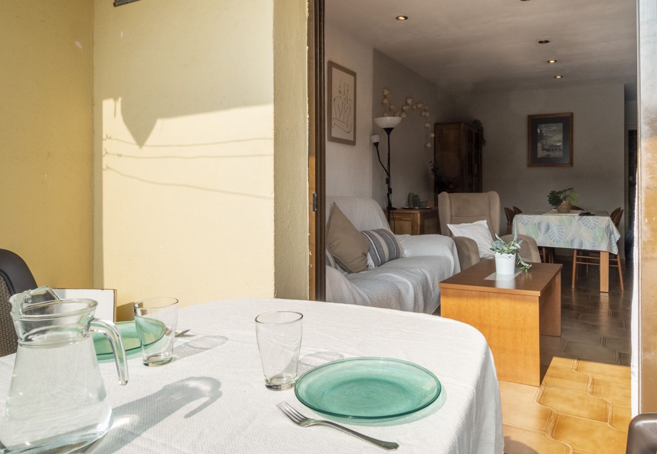 Ferienwohnung in Escala - TRAMUNTANA