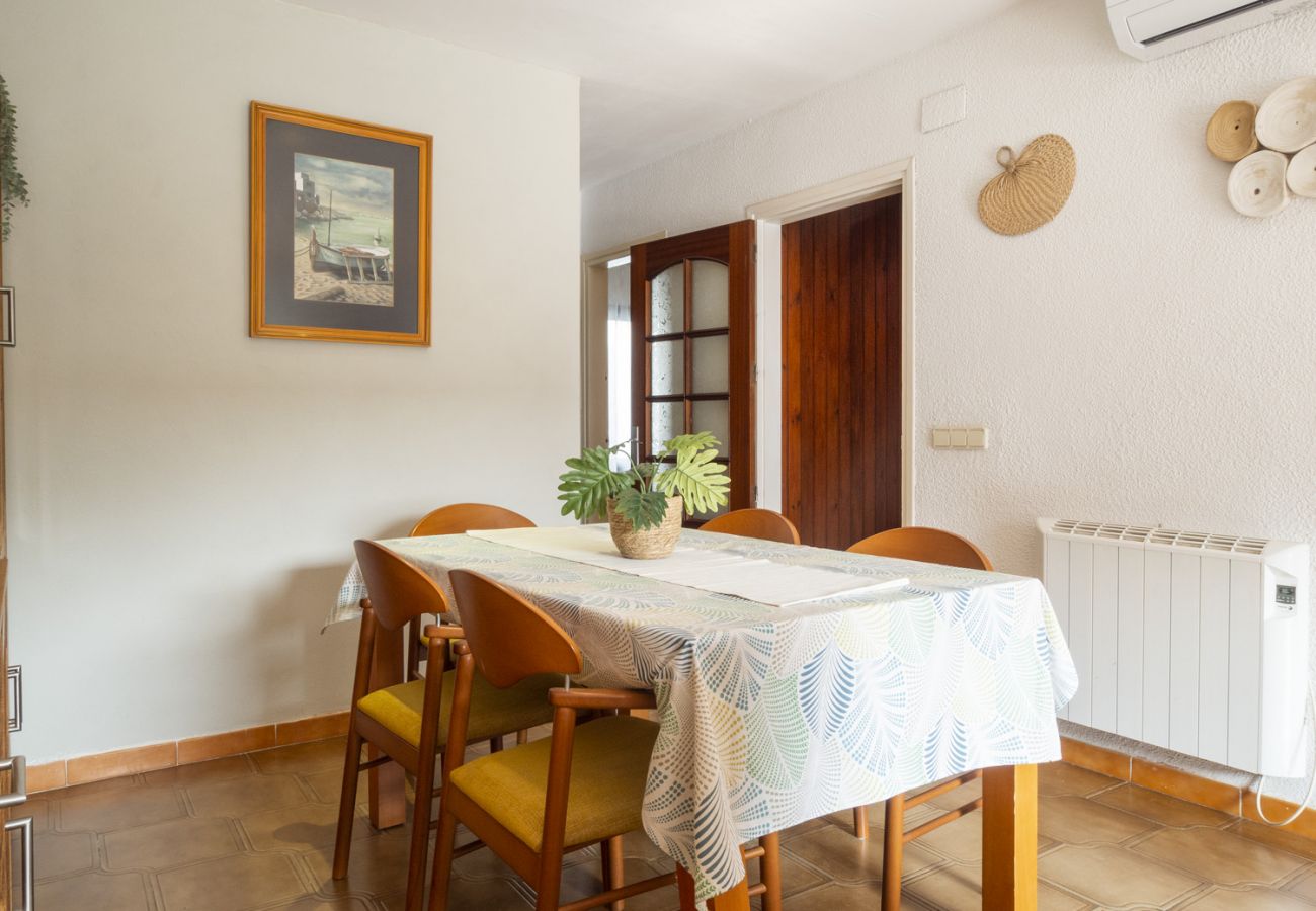Ferienwohnung in Escala - TRAMUNTANA