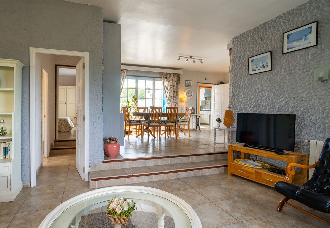 Ferienhaus in Escala - PIRINEU