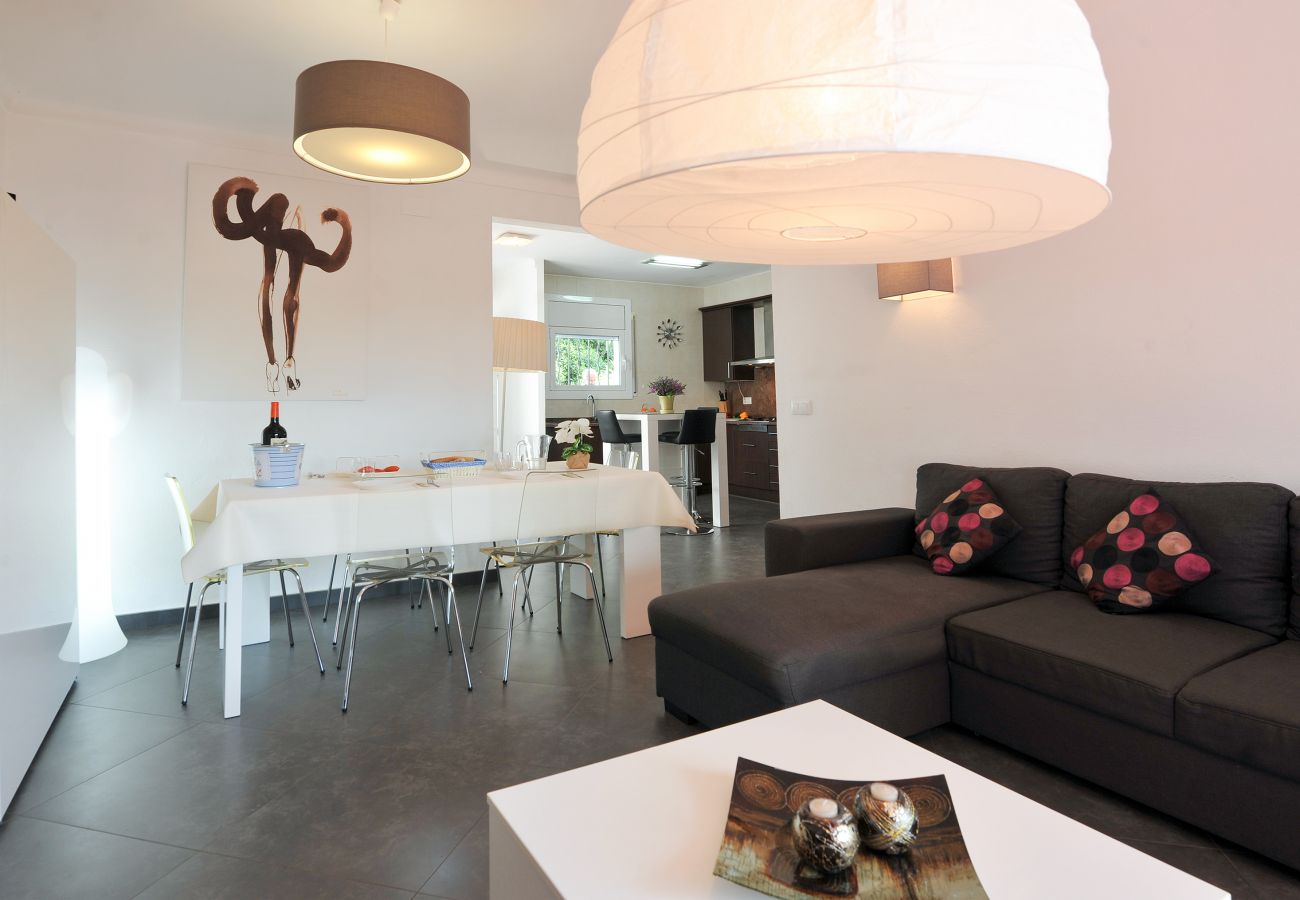 Ferienhaus in L'Escala - JUANA