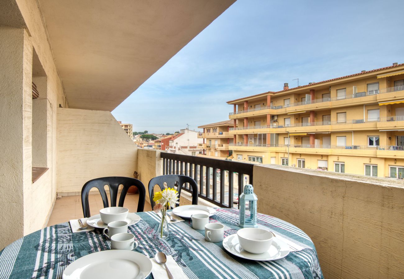Ferienwohnung in L'Escala - GARBI PARK D203