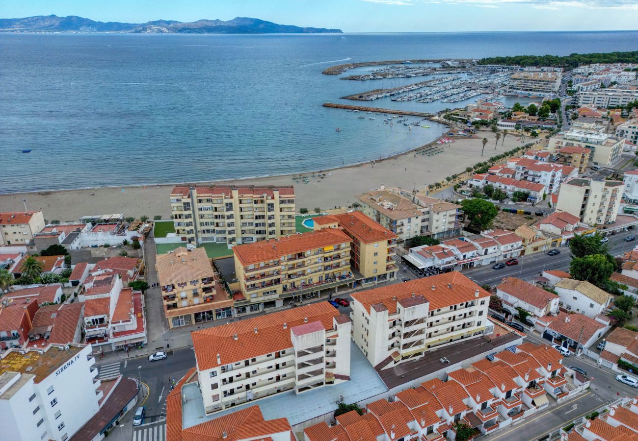 Ferienwohnung in L'Escala - GARBI PARK D203