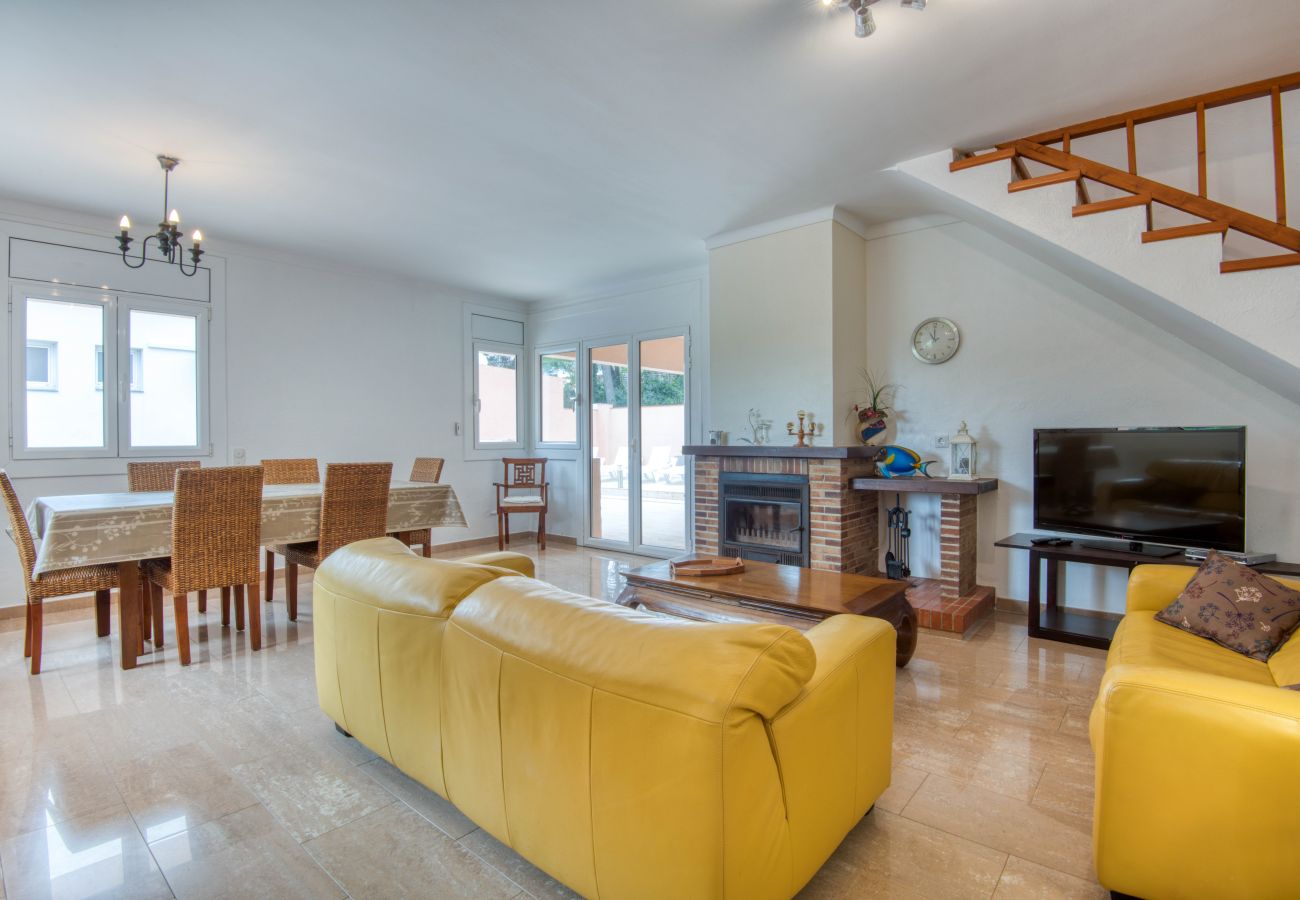 Ferienhaus in L'Escala - ALIZEA