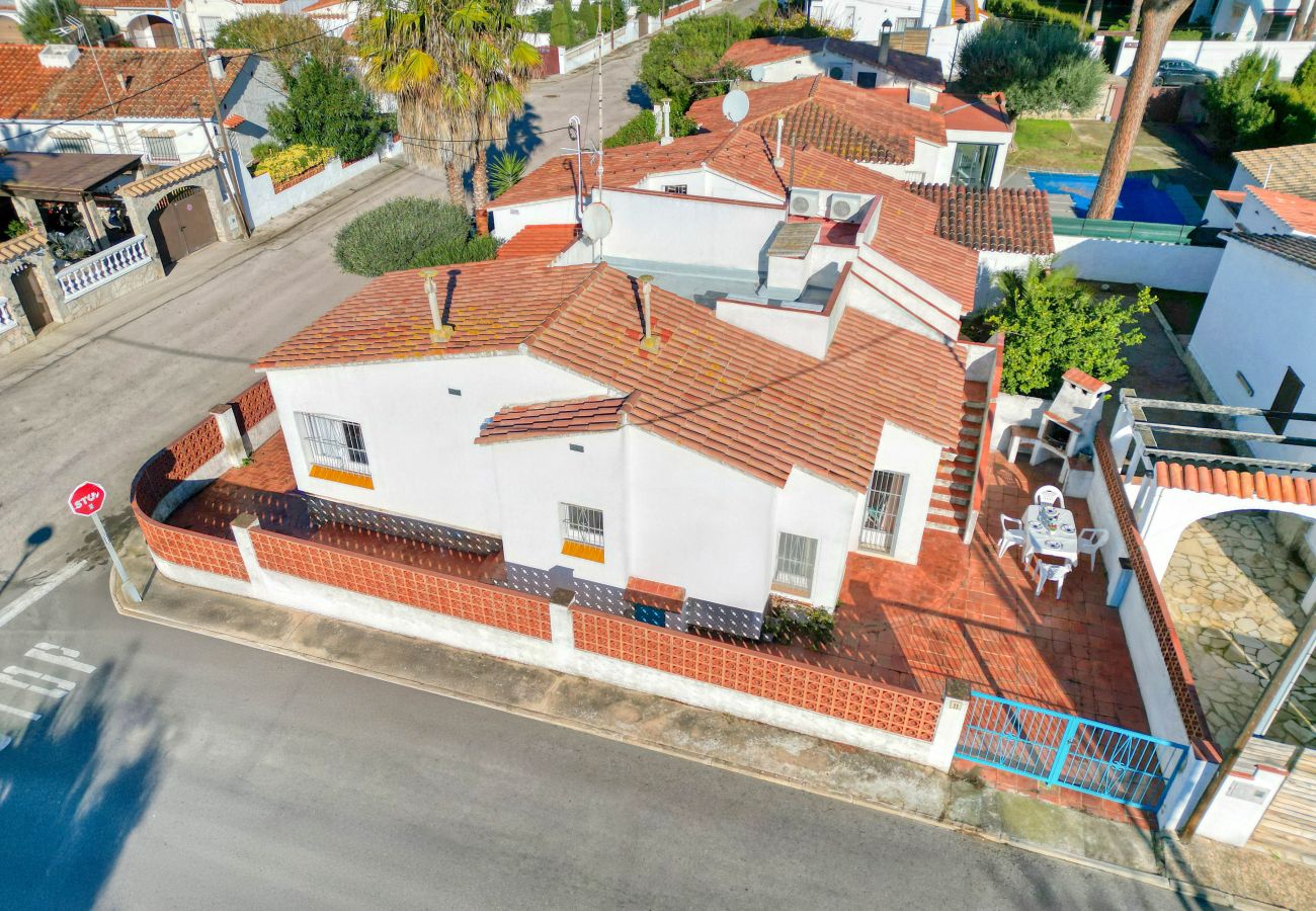 Ferienhaus in L'Escala - MIRAVETTE