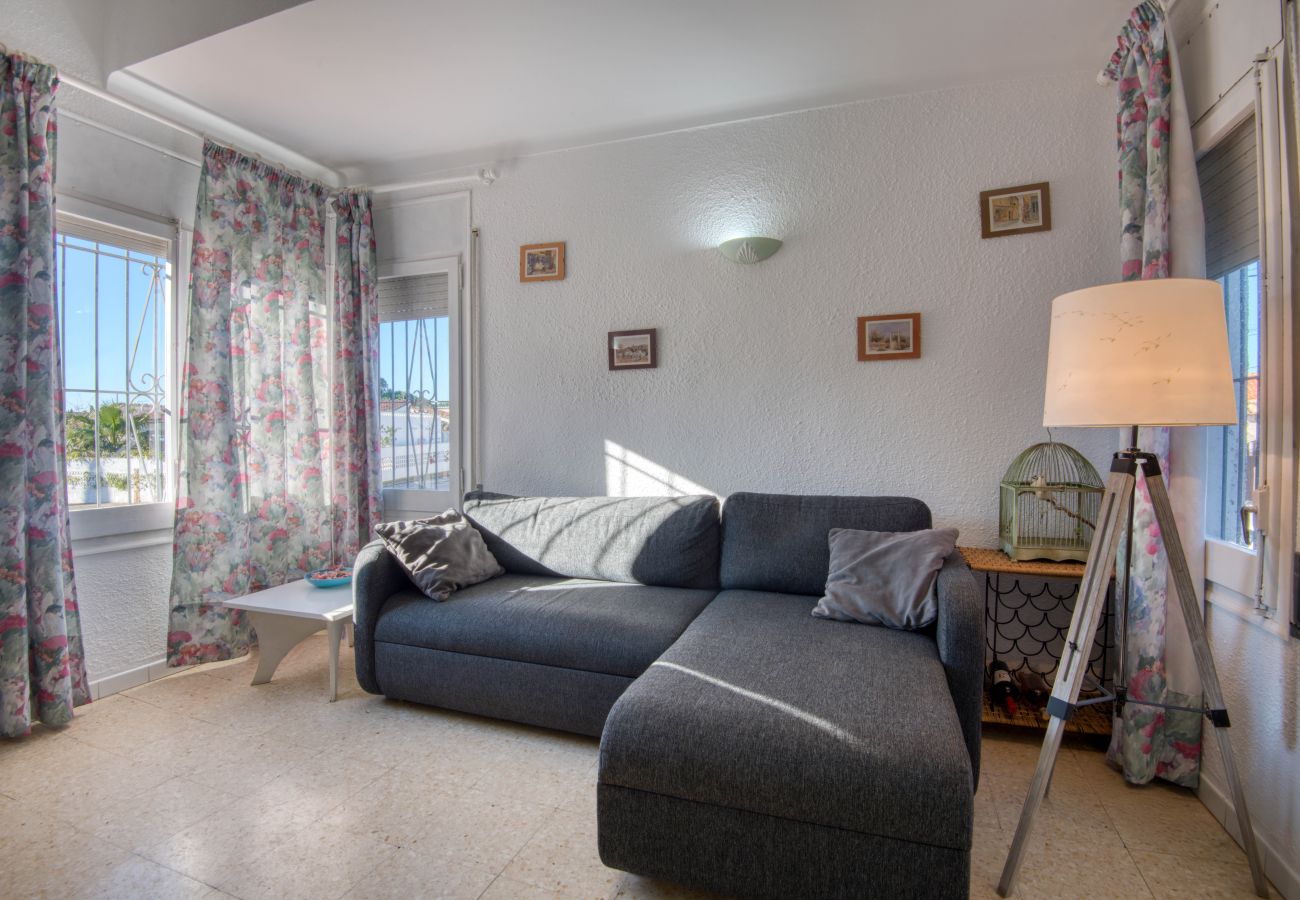 Ferienhaus in L'Escala - MIRAVETTE