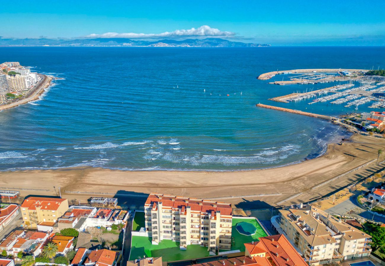 Ferienwohnung in L'Escala - MAYA