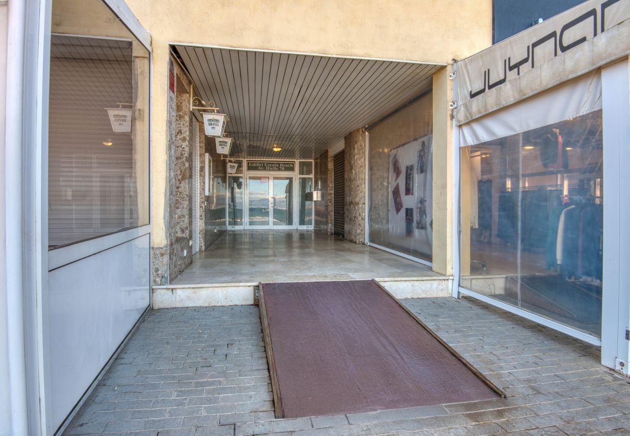 Ferienwohnung in L'Escala - MAYA