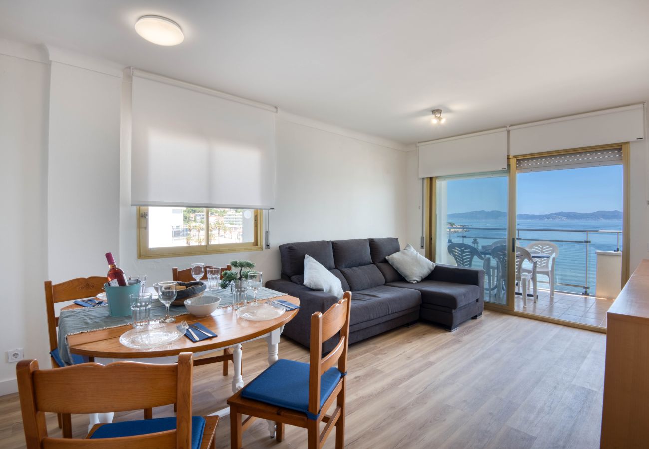 Ferienwohnung in L'Escala - RIELLS