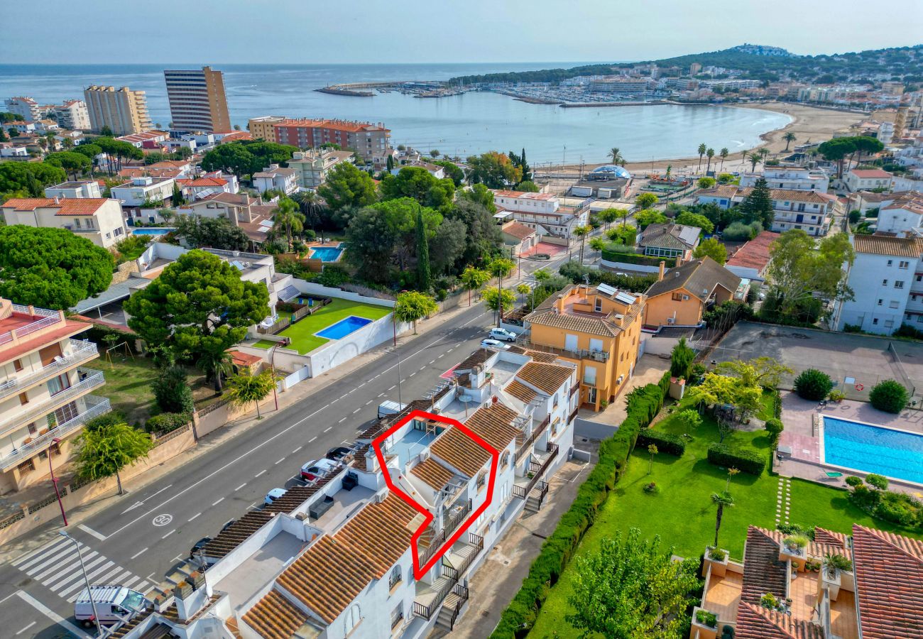 Apartment in L'Escala - REMEI
