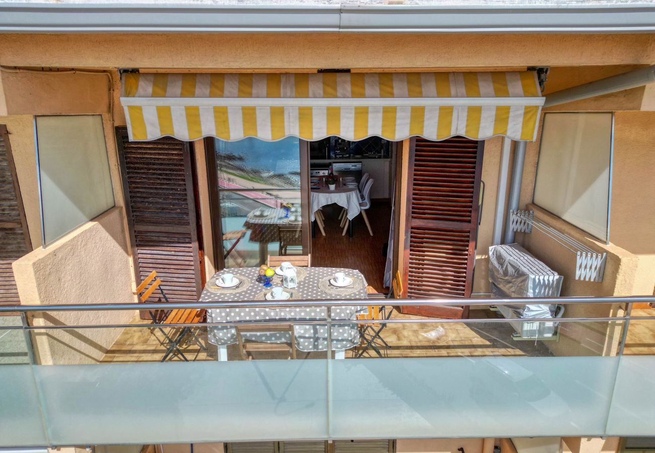 Apartment in L'Escala - SARA