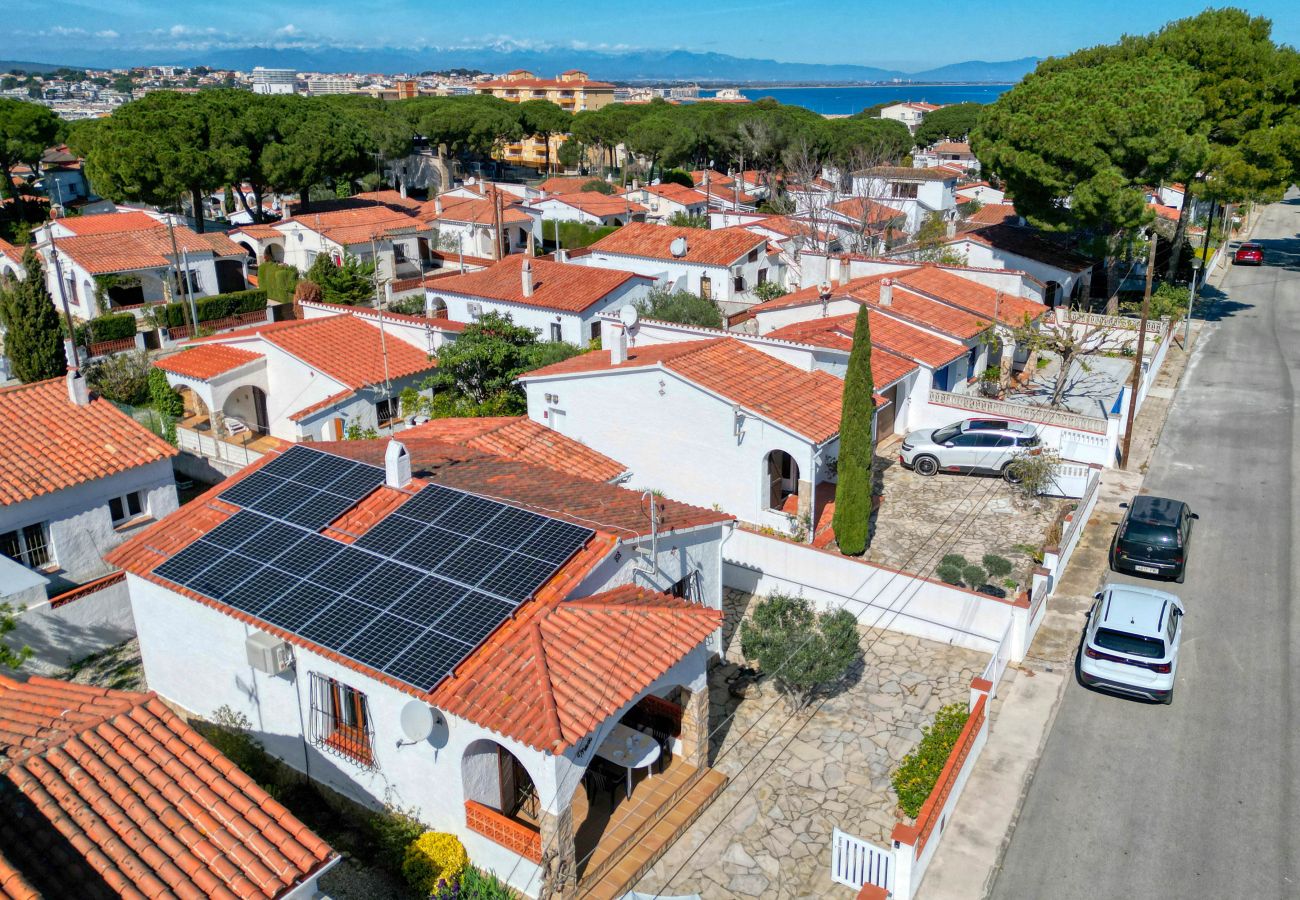 House in L'Escala - MAX