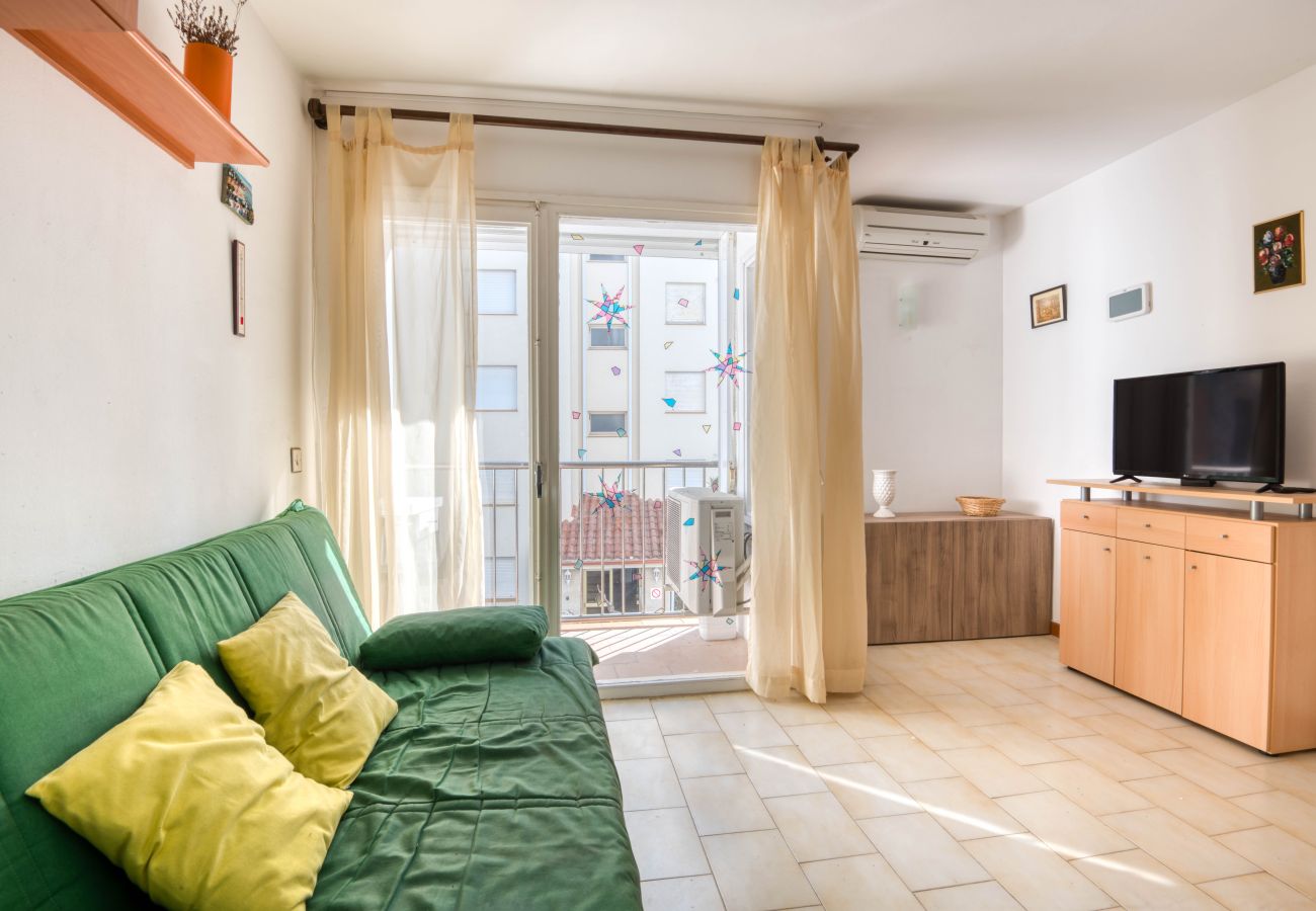 Flat in L'Escala - ESCALET