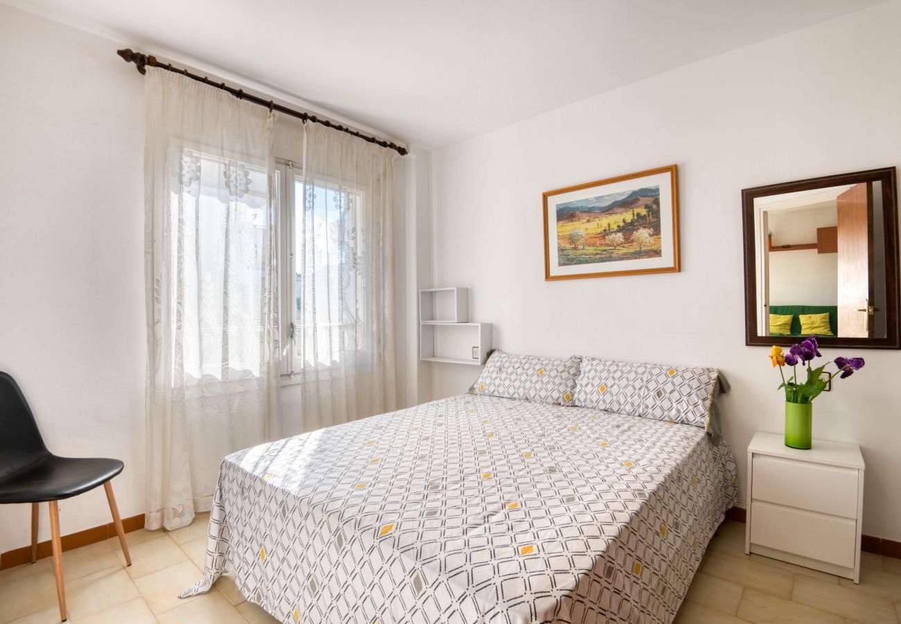 Flat in L'Escala - ESCALET