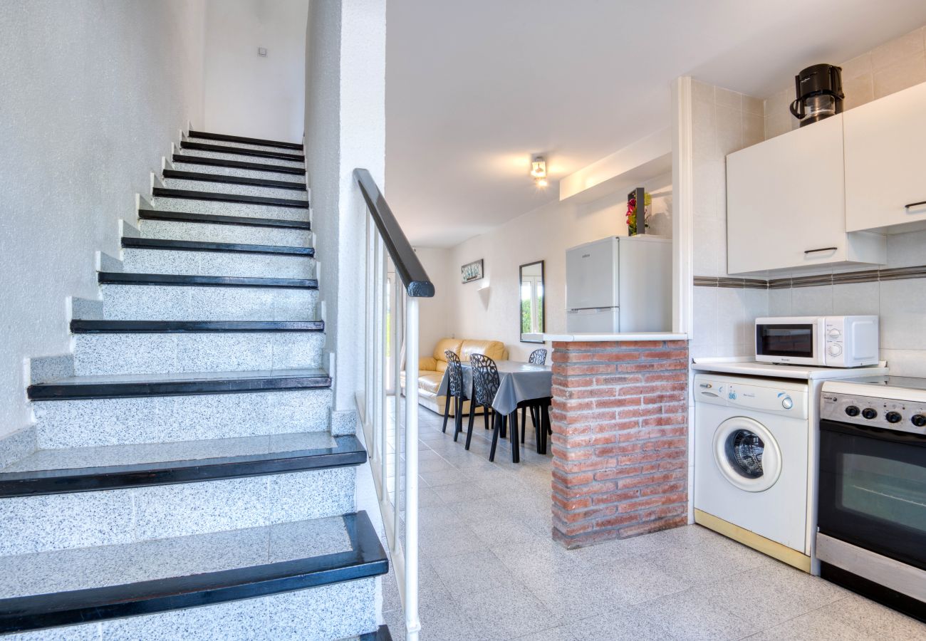 Terraced House in Torroella de Montgri - TORROELLA