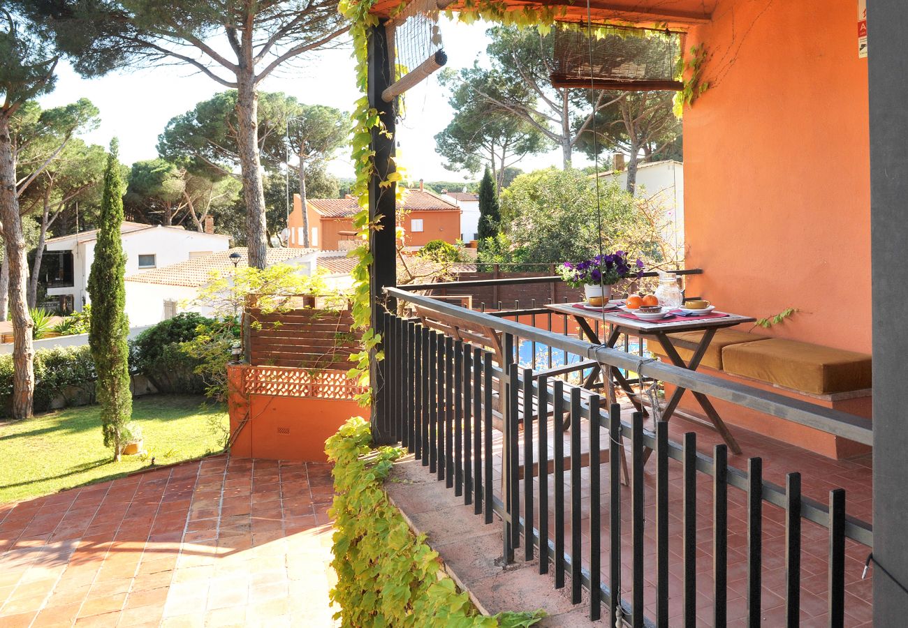 Outdoor area of ​​holiday rental house in l'Escala, Costa Brava
