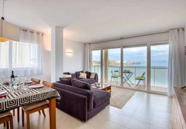 Apartment in L'Escala - LOLA