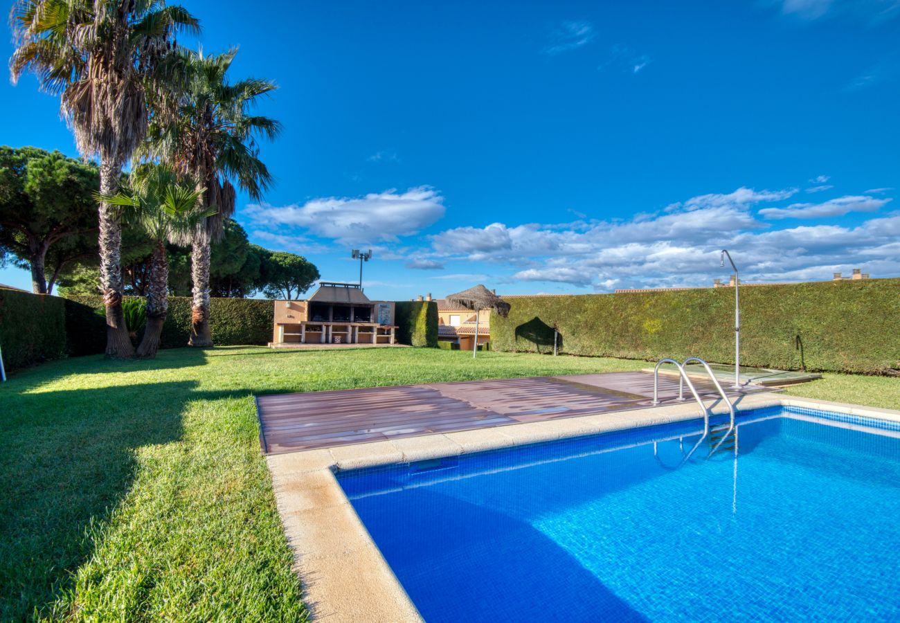 House in L'Escala - PINAMAR
