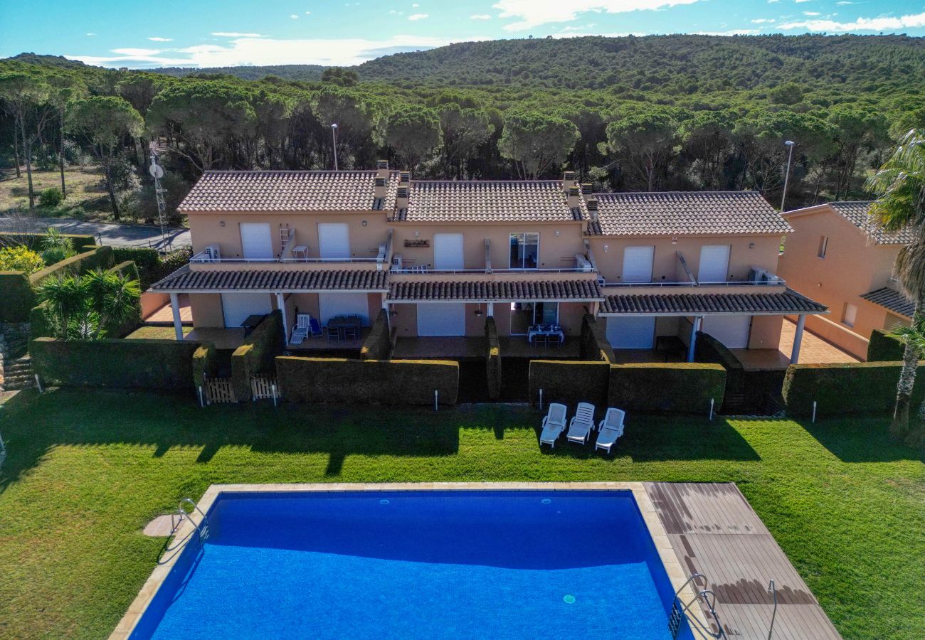 House in L'Escala - PINAMAR