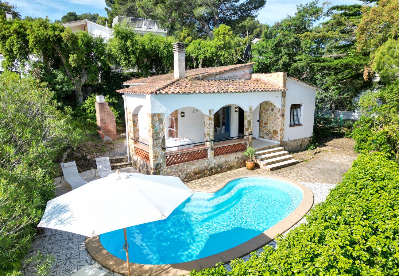 House in Pals - ESCALE
